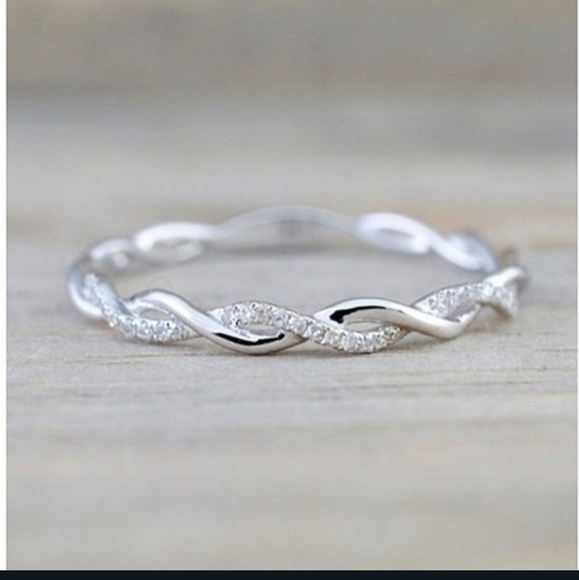 Rings - Picture 6 of 7